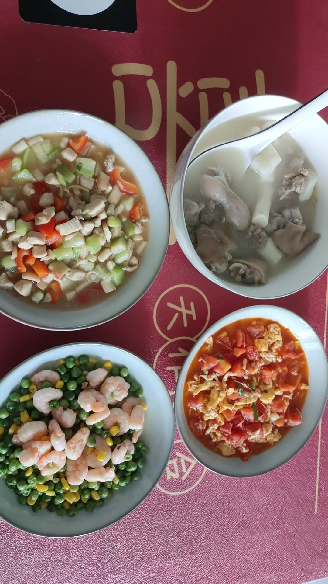 营养月子餐