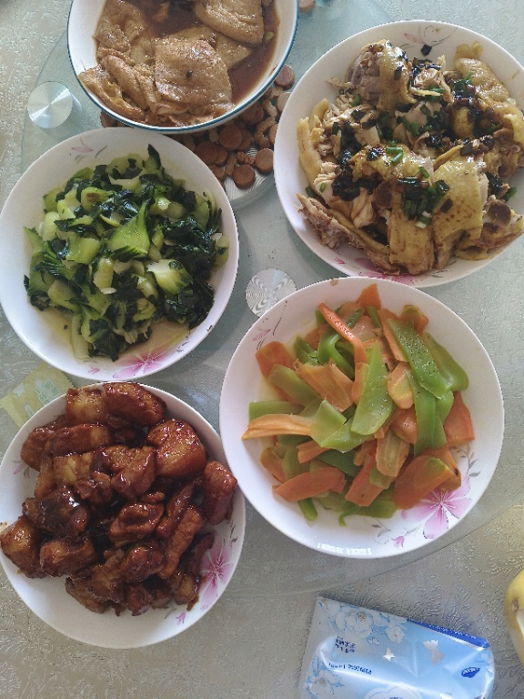 营养月子餐
