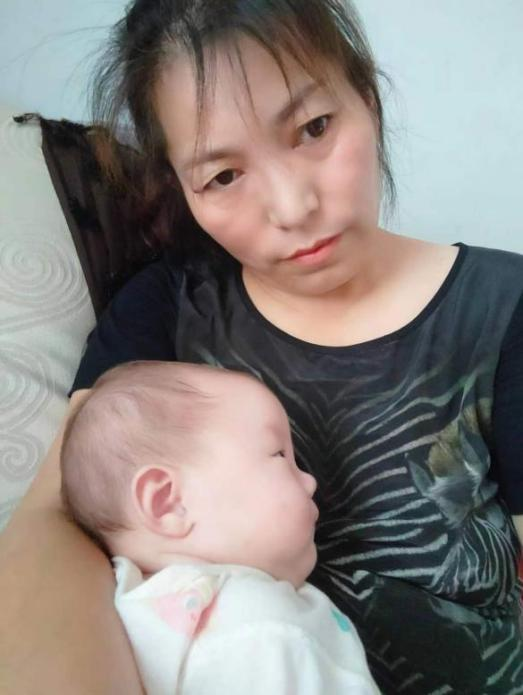 照顾新生儿