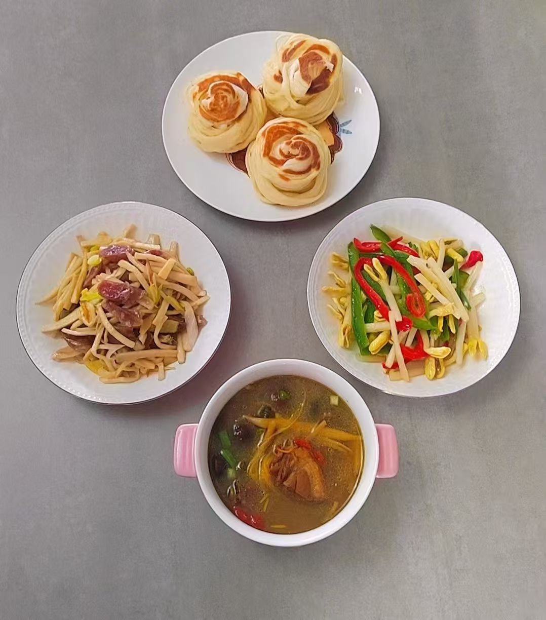 精美营养月子餐