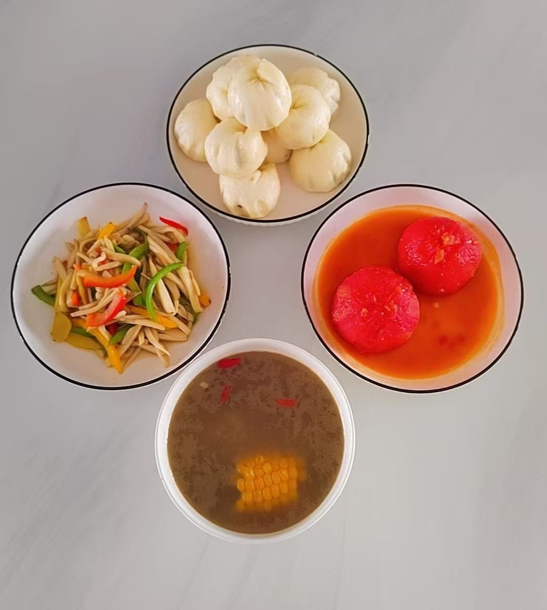 精美营养月子餐